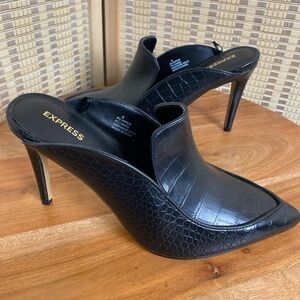 Express Woman’s 9 Black Croc Embossed Stiletto Heeled Mules